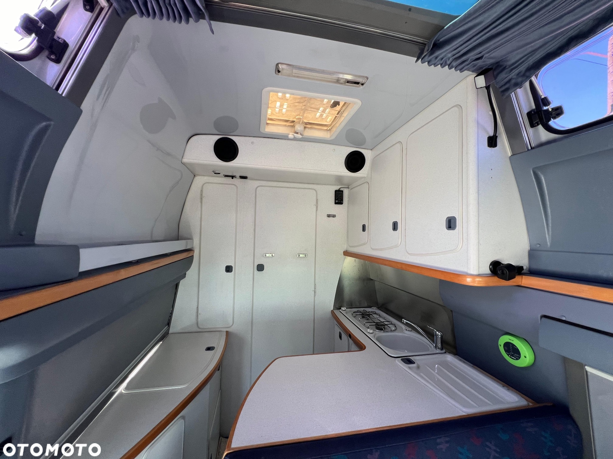 Mercedes-Benz sprinter 4x4 James Cook - 22