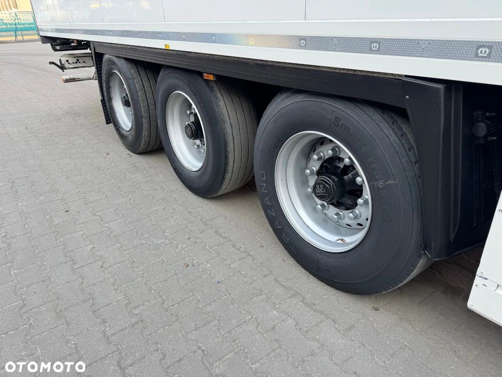 Krone Hakowa, Thermo King SLXi 400 - 20