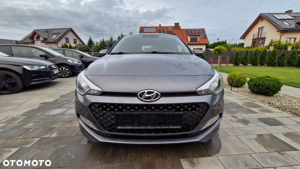 Hyundai i20 1.2 Trend - 24