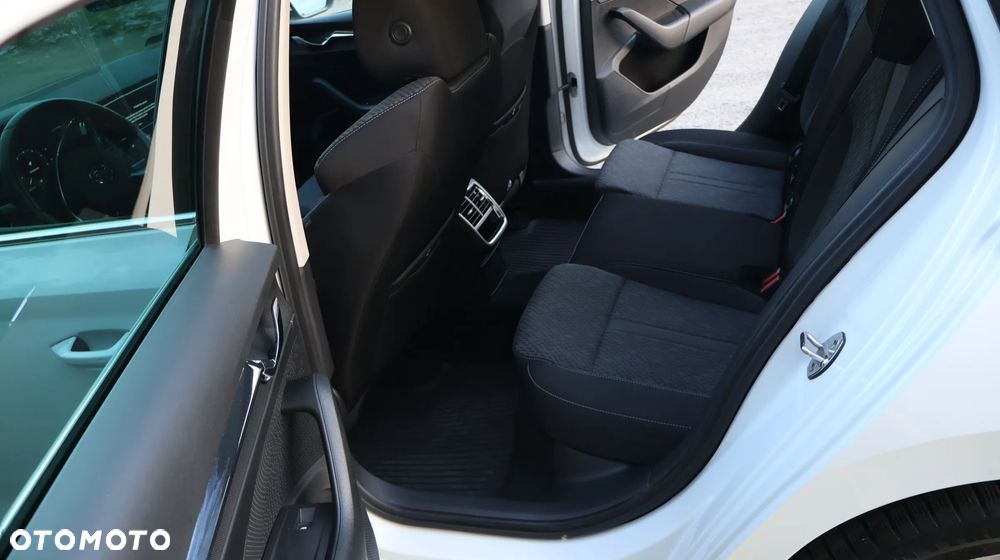 Skoda Octavia - 7