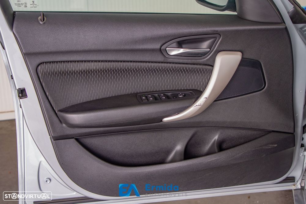 BMW 116 d Auto - 35