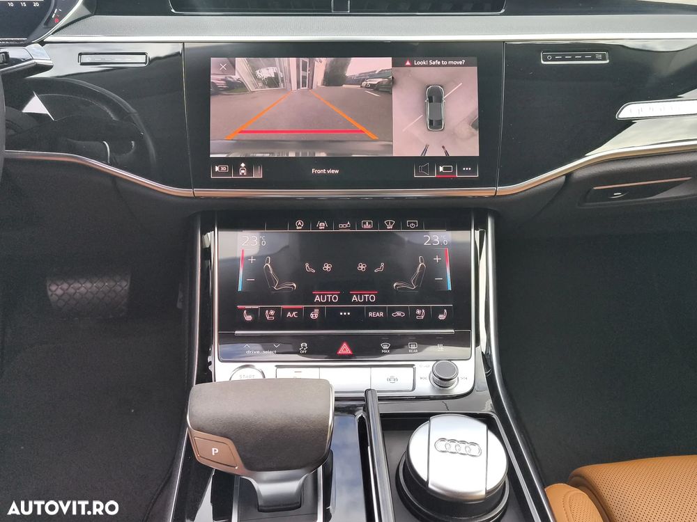 Audi A8 - 12