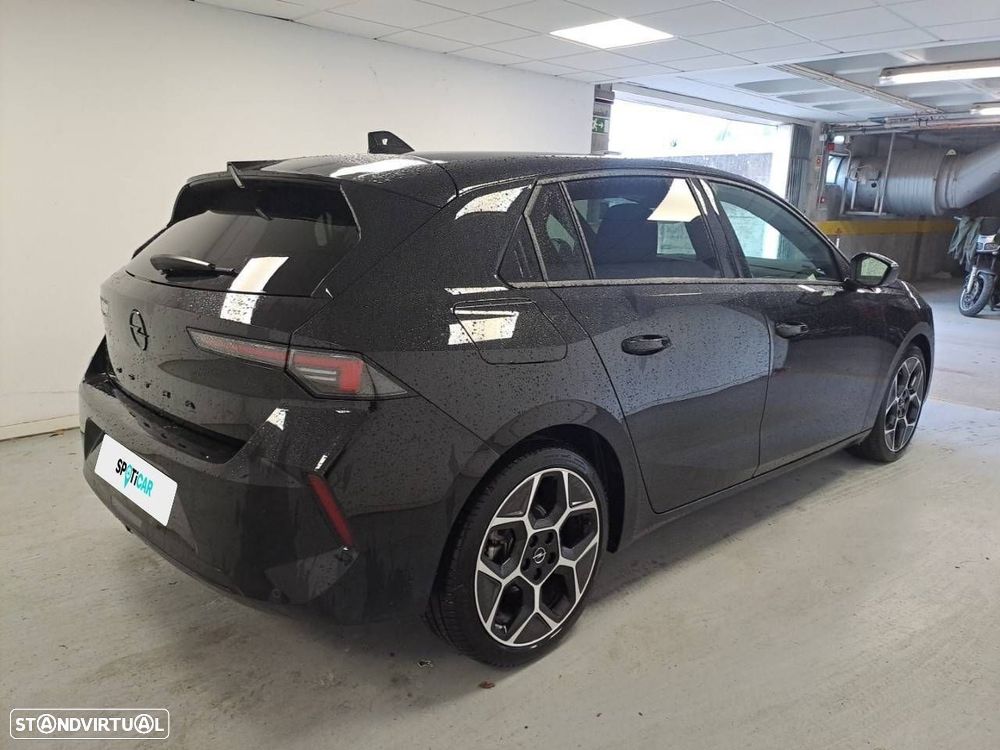 Opel Astra 1.2 T GS Aut. - 4