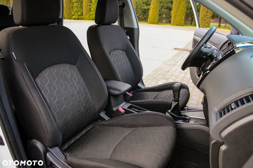 Mitsubishi ASX 2.0 2WD Intro Edition+ - 18