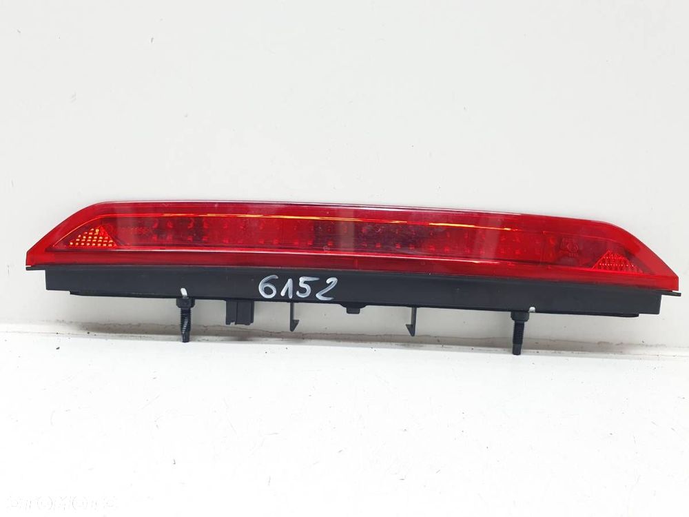 LAMPA LAMPKA TRZECIE ŚWIATŁO STOP CITROEN C5 X 9806719280 - 2