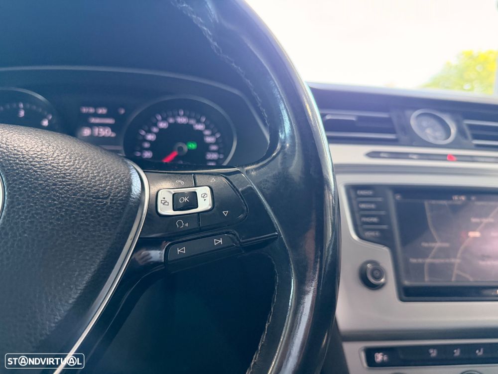 VW Passat Variant 1.6 TDI (BlueMotion ) DSG Comfortline - 18