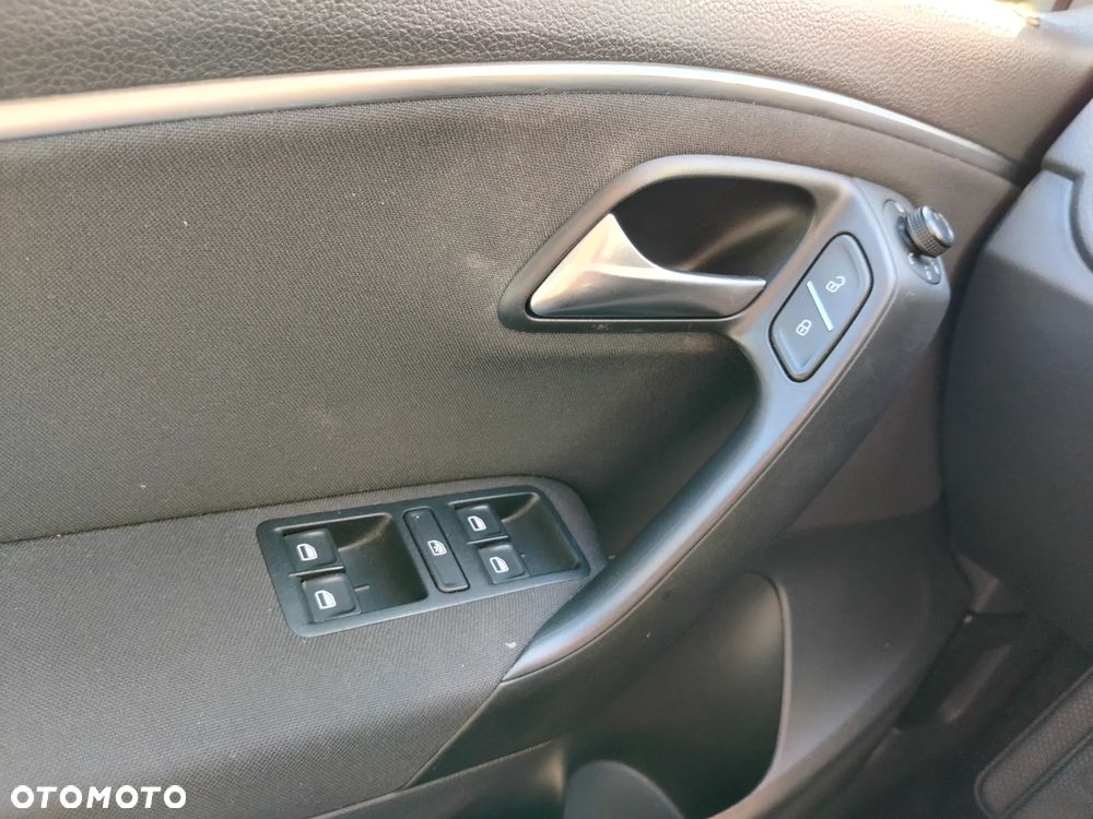 Volkswagen Polo 1.2 TSI (Blue Motion Technology) Highline - 17