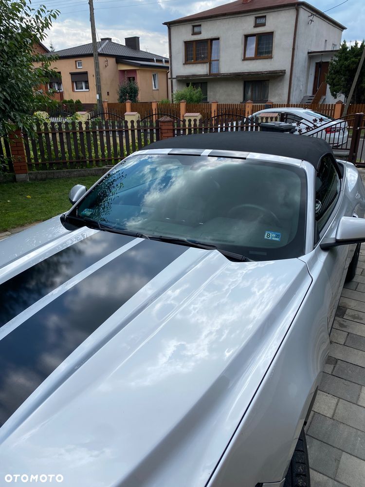 Ford Mustang 3.7 V6 - 11