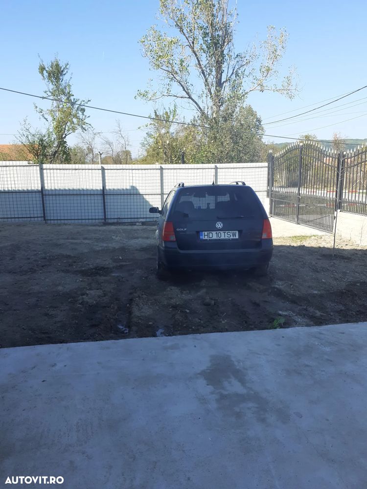 Volkswagen Golf - 14