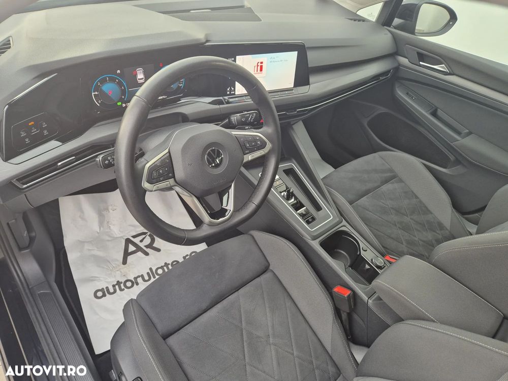 Volkswagen Golf Variant 2.0 TDI SCR DSG Style - 9