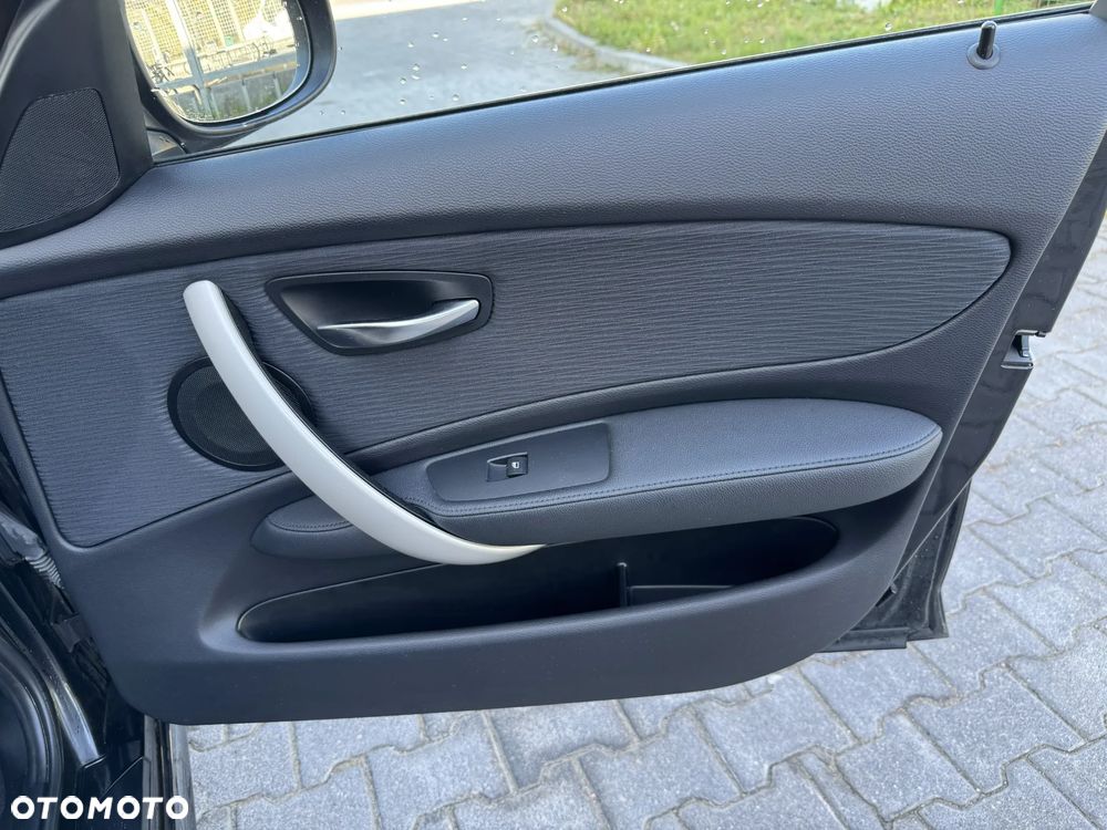 BMW Seria 1 118d - 9