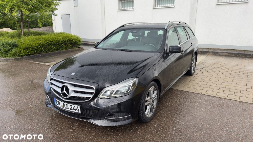 Mercedes-Benz Klasa E 220 CDI BlueEff Avantgarde - 2