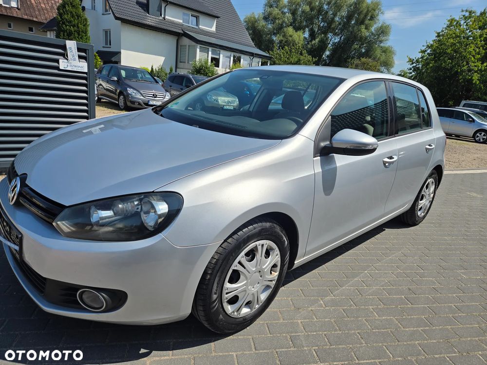 Volkswagen Golf 1.6 United - 13
