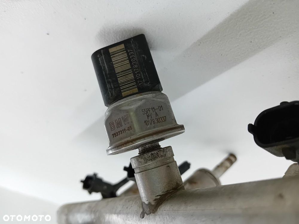 LISTWA WTRYSKOWA PEUGEOT 308 V7592426 80-02  7537319-05 1.6 16V - 8