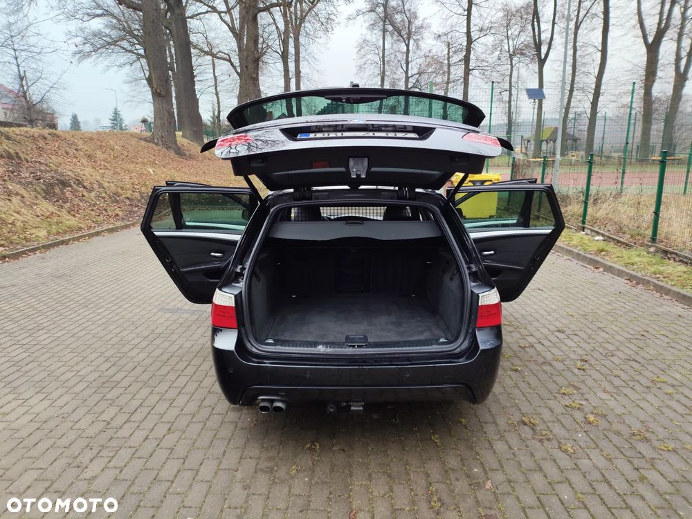 BMW Seria 5 530d xDrive Edition Sport - 7