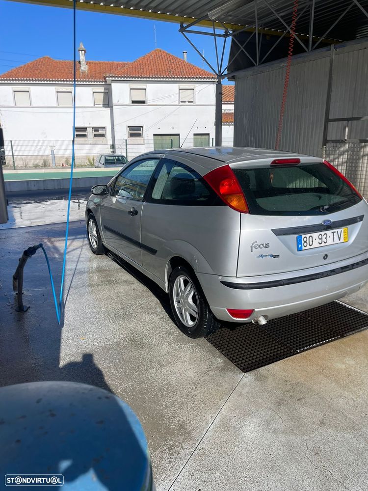 Ford Focus 1.8 TDCi Trend - 3