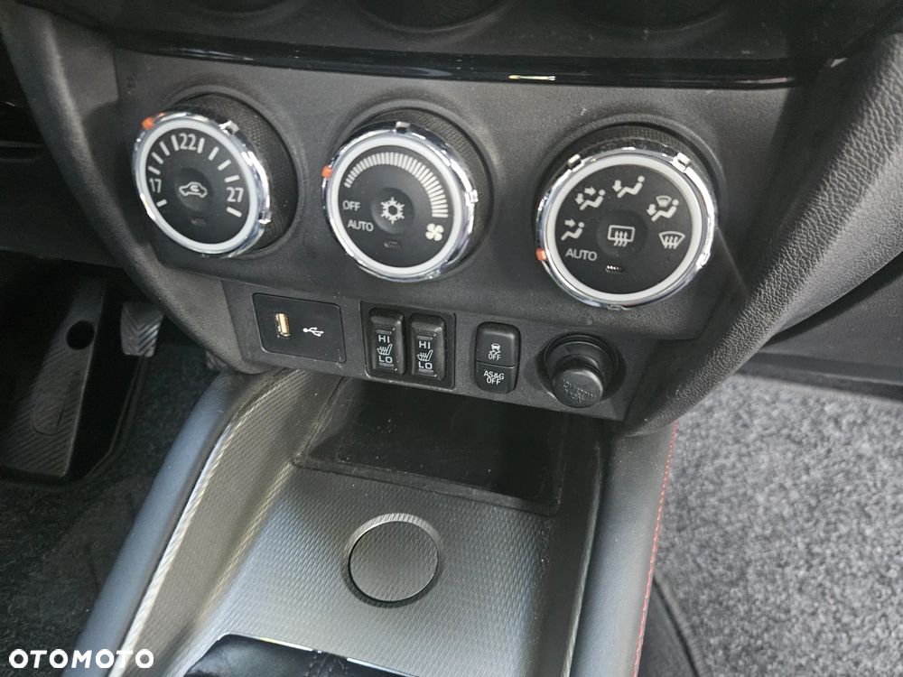 Mitsubishi ASX - 21