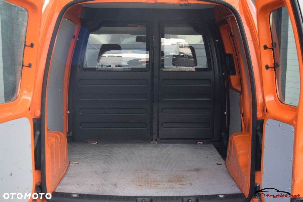Volkswagen Caddy - 17