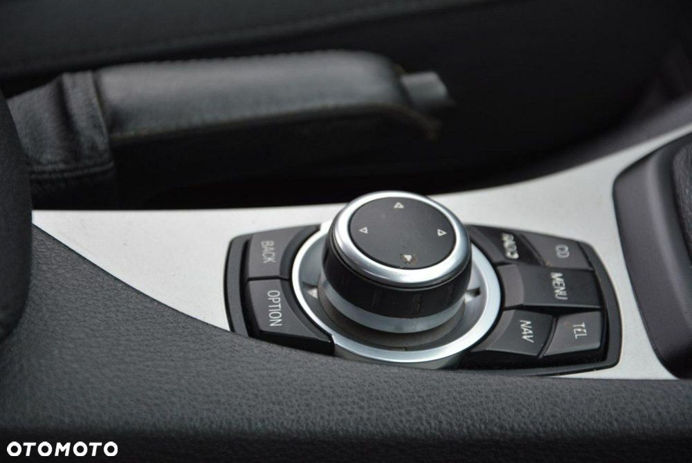 BMW X1 xDrive20d - 26