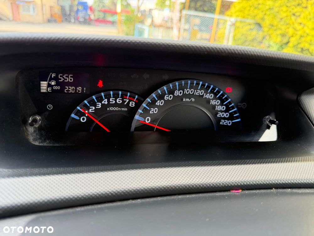 Daihatsu Materia 1.5 - 12