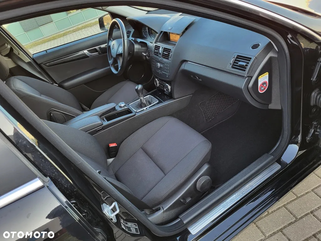 Mercedes-Benz Klasa C 200 Kompressor Avantgarde - 16