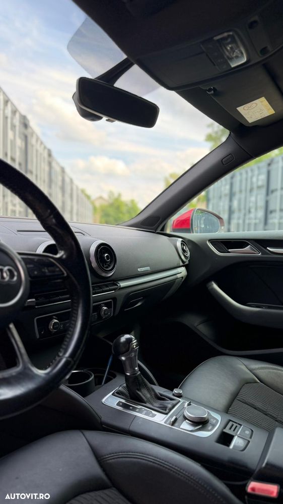 Audi A3 Sportback 1.6 TDI S tronic - 12