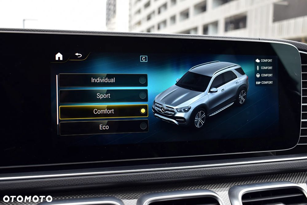Mercedes-Benz GLE 300 d 4-Matic - 16