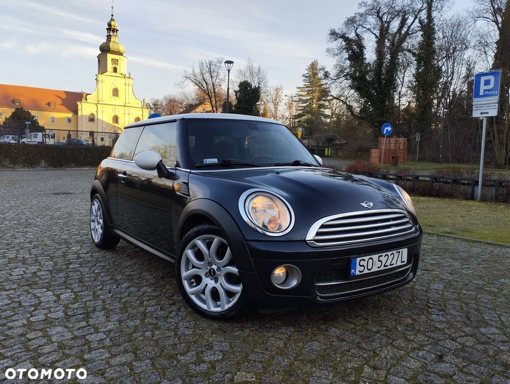 MINI Cooper D 50 Mayfair - 1