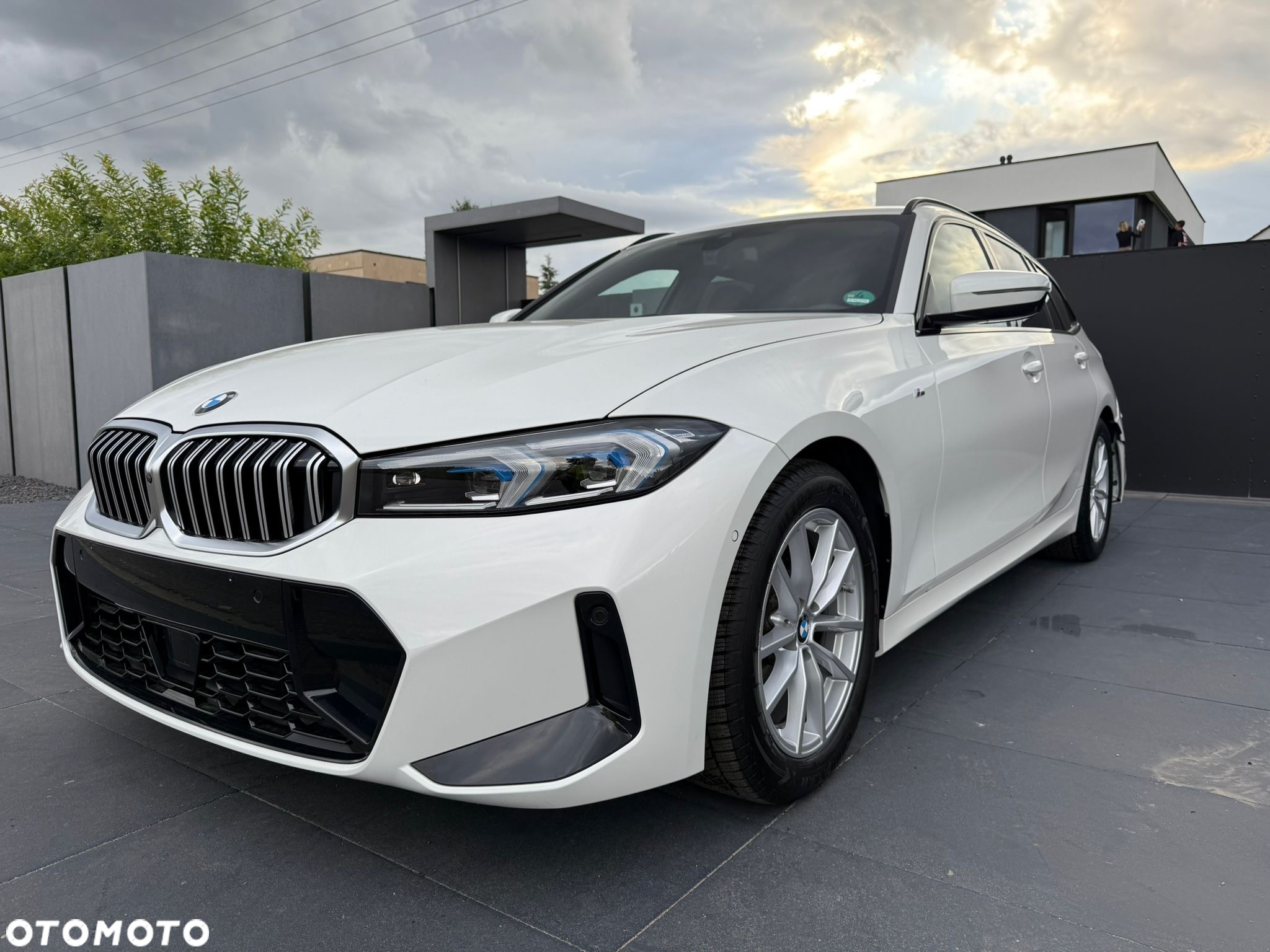 BMW Seria 3 320d Touring M Sport - 5