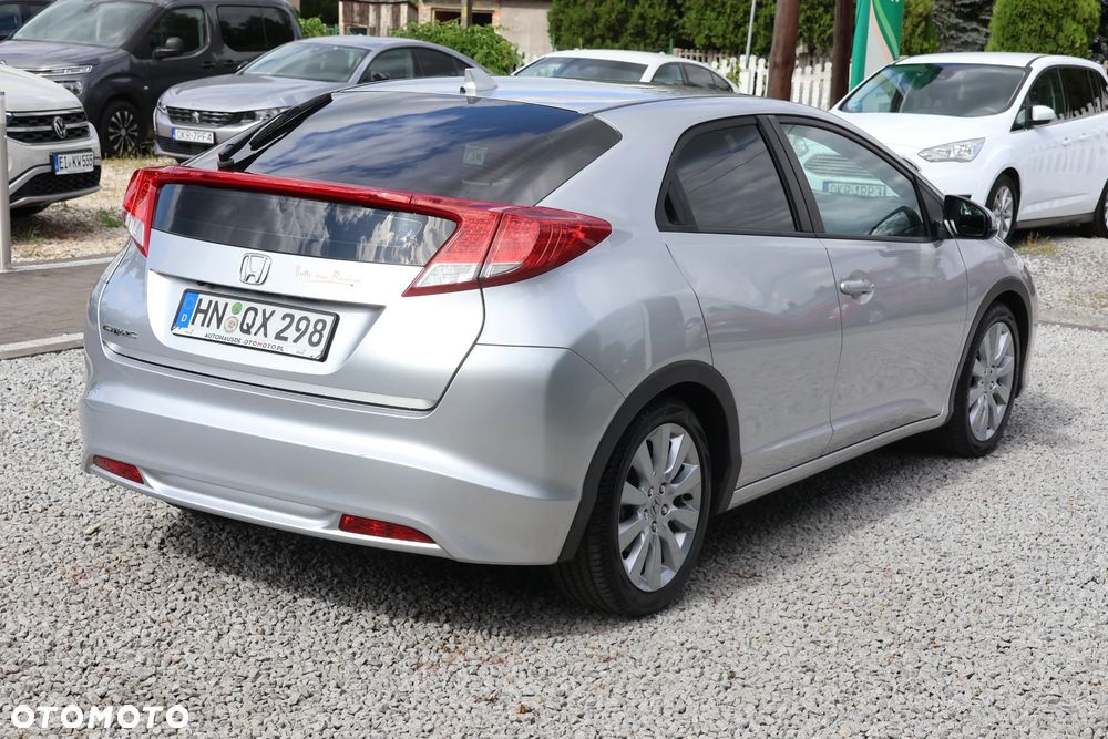 Honda Civic 1.4 i-VTEC Elegance - 3