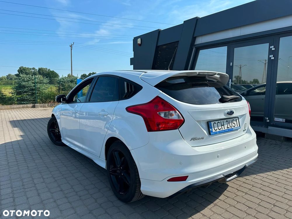 Ford Focus 1.0 EcoBoost Trend Sport - 8