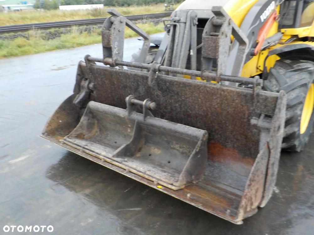 Volvo BL71 - 10