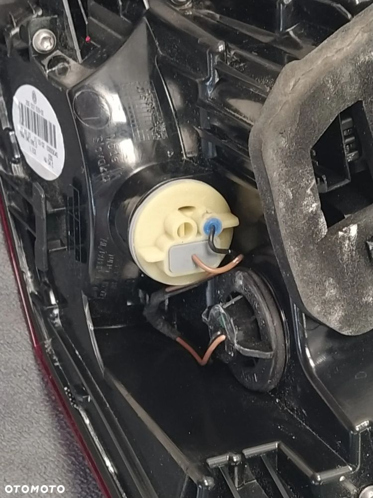 VW TIGUAN LAMPA LEWY TYŁ LED LEWA TYLNA ORYGINAŁ - 10