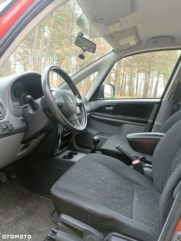 Suzuki SX4 1.6 Premium 4WD - 12