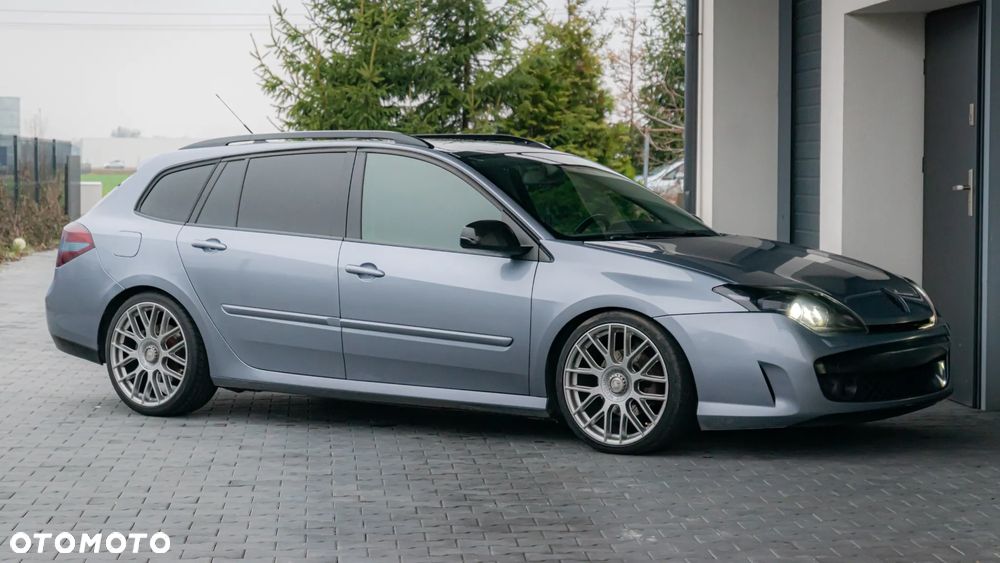 Renault Laguna 2.0 DCi Confort Dynamique - 1