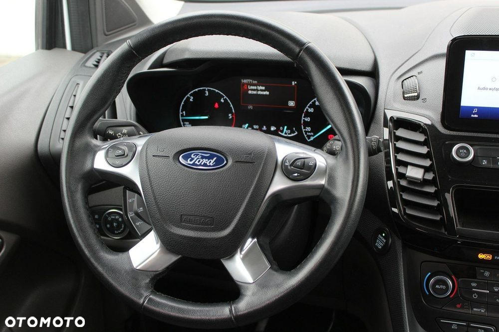 Ford Tourneo Connect - 27