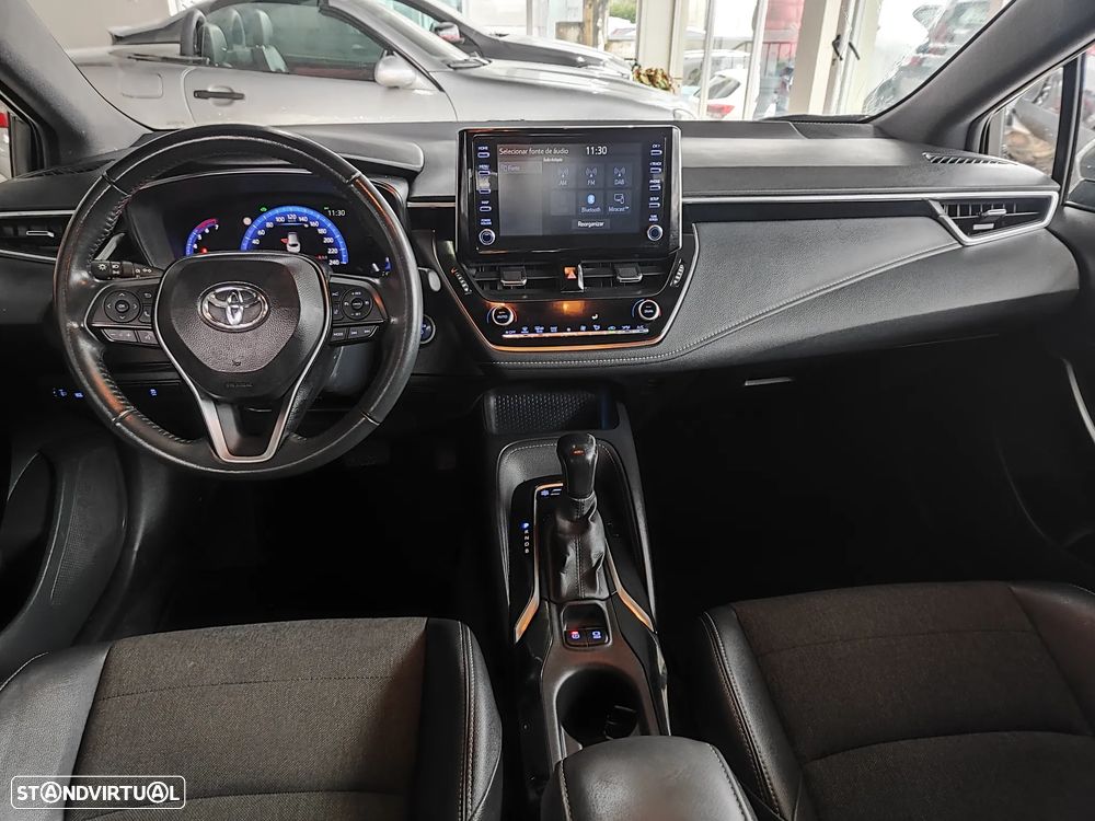 Toyota Corolla Touring Sports 1.8 Hybrid Comfort - 34