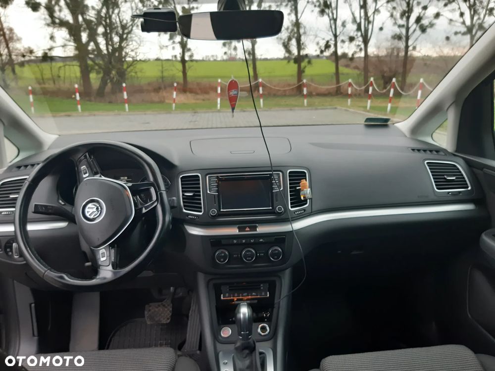 Volkswagen Sharan 2.0 TDI BMT Comfortline DSG - 11