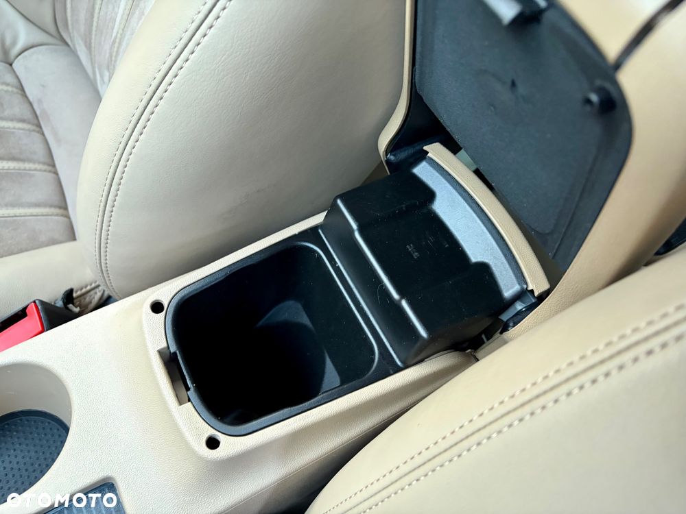 Lancia Delta 1.6 MultiJet 16v Gold - 18