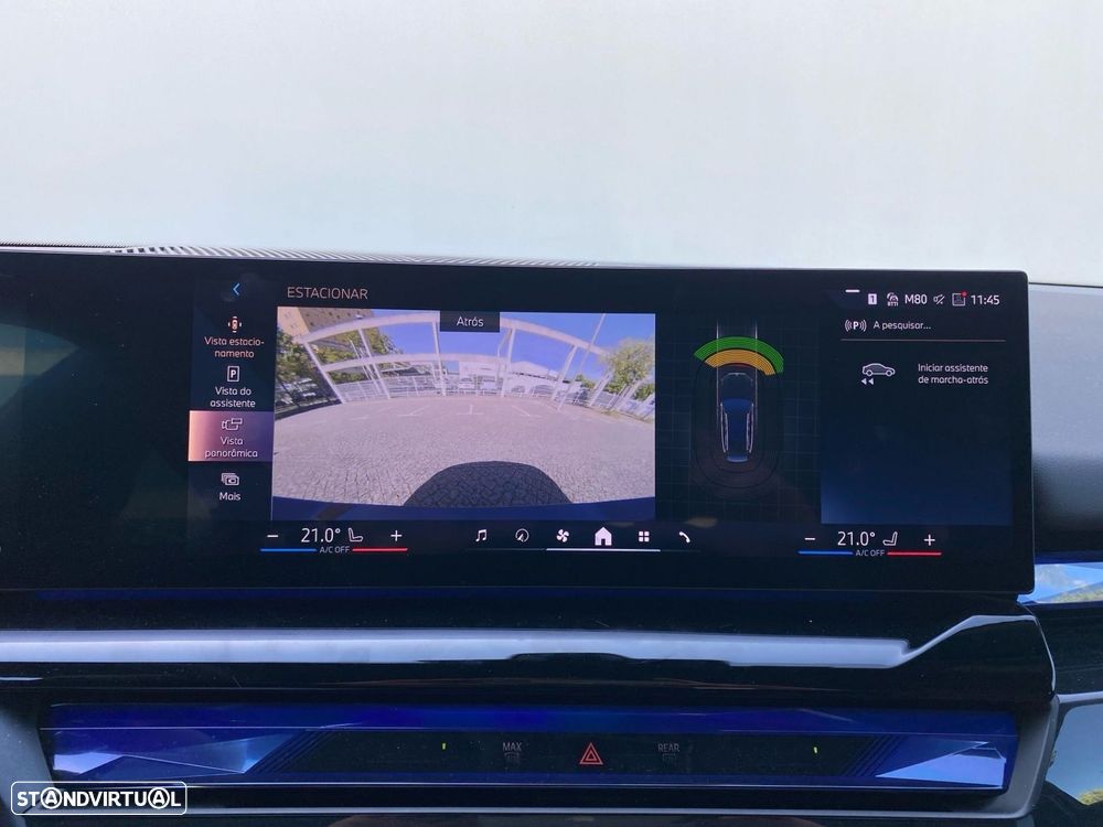 BMW i5 Touring eDrive40 - 10