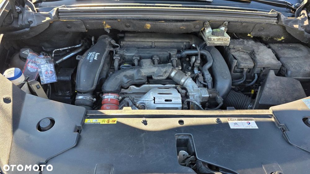 Citroën DS5 1.6 THP SoChic S&S EAT6 - 14