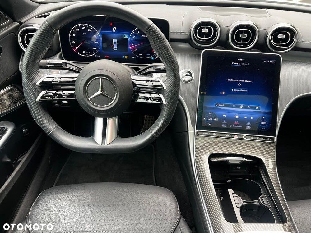 Mercedes-Benz Klasa C 300 4Matic 9G-TRONIC AMG Line - 13