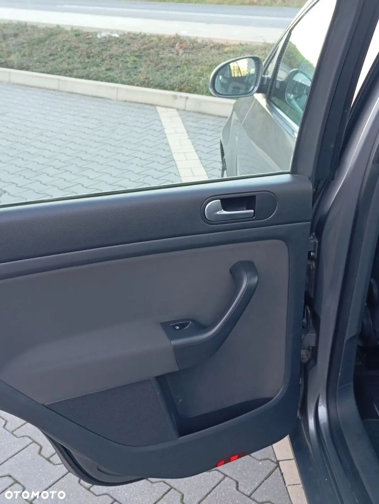 Volkswagen Golf Plus 1.4 TSI United - 18