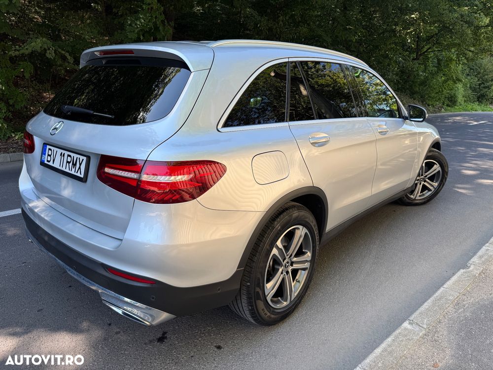 Mercedes-Benz GLC 250 d 4Matic 9G-TRONIC AMG Line - 3