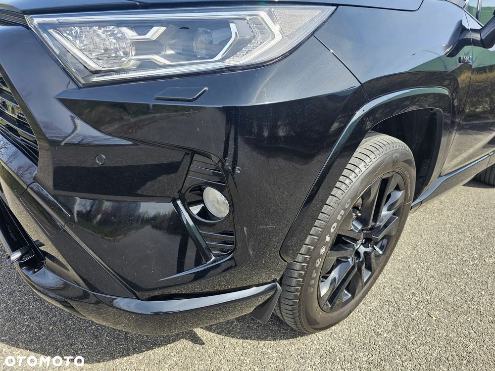 Toyota RAV4 2.5 Hybrid Black Edition by JBL 4x4 - 8