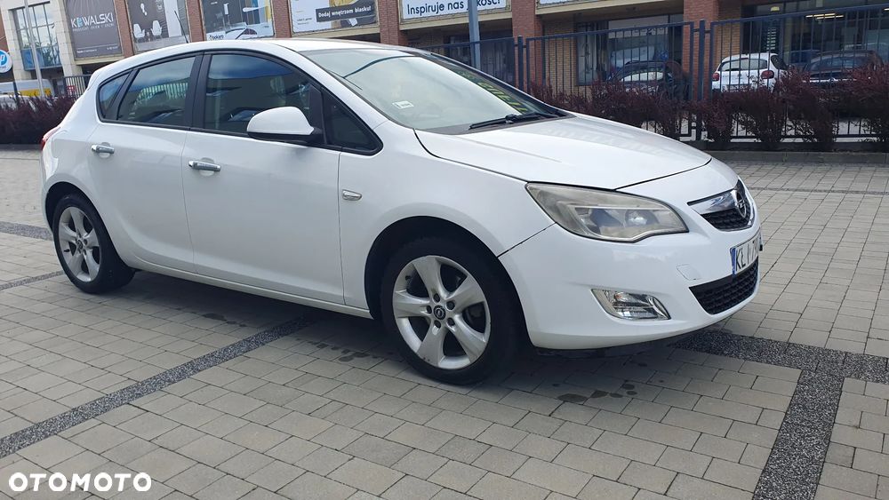 Opel Astra - 1