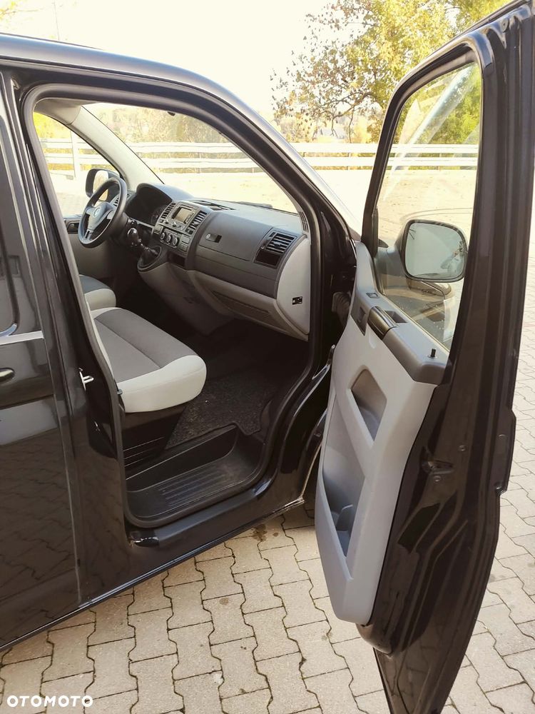 Volkswagen Transporter - 8