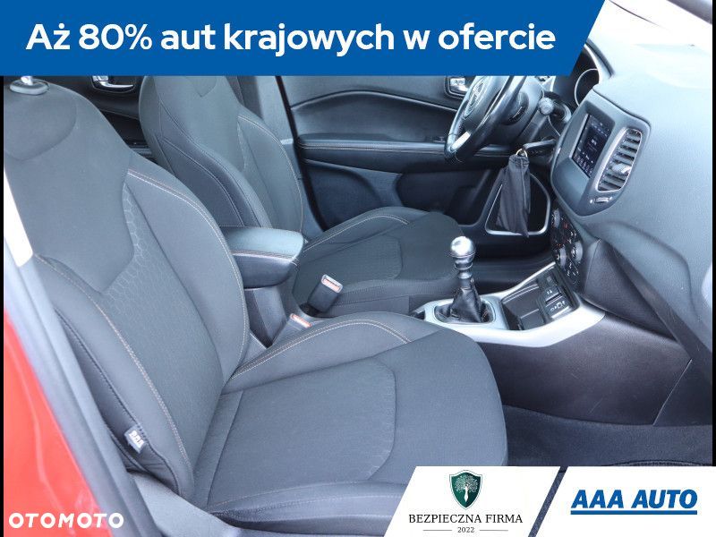 Jeep Compass - 10
