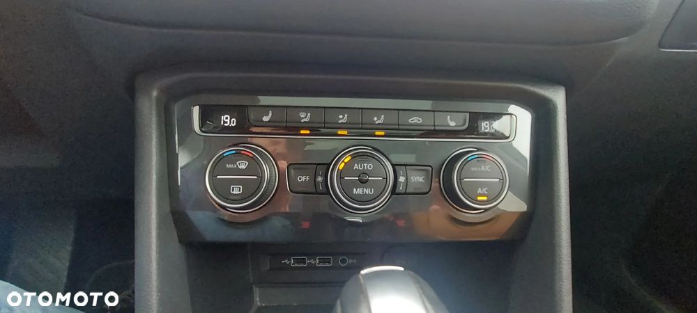 Volkswagen Tiguan Allspace - 20