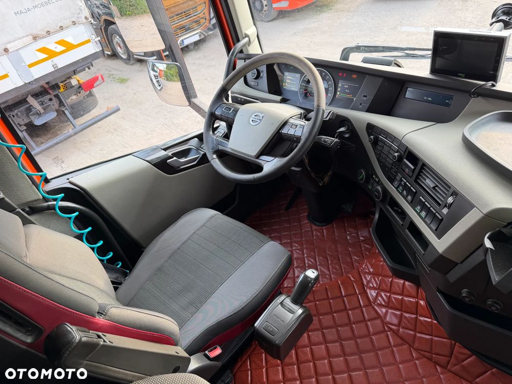 Volvo FH 500 / HYDRAULIKA DWUOBWODOWA / 848 070 KM PRZEBIEGU / GLOBETROTTER / EURO 6 / LODÓWKA / DŁUGA RAMA / DOSTĘPNE 3 SZTUKI !! - 39